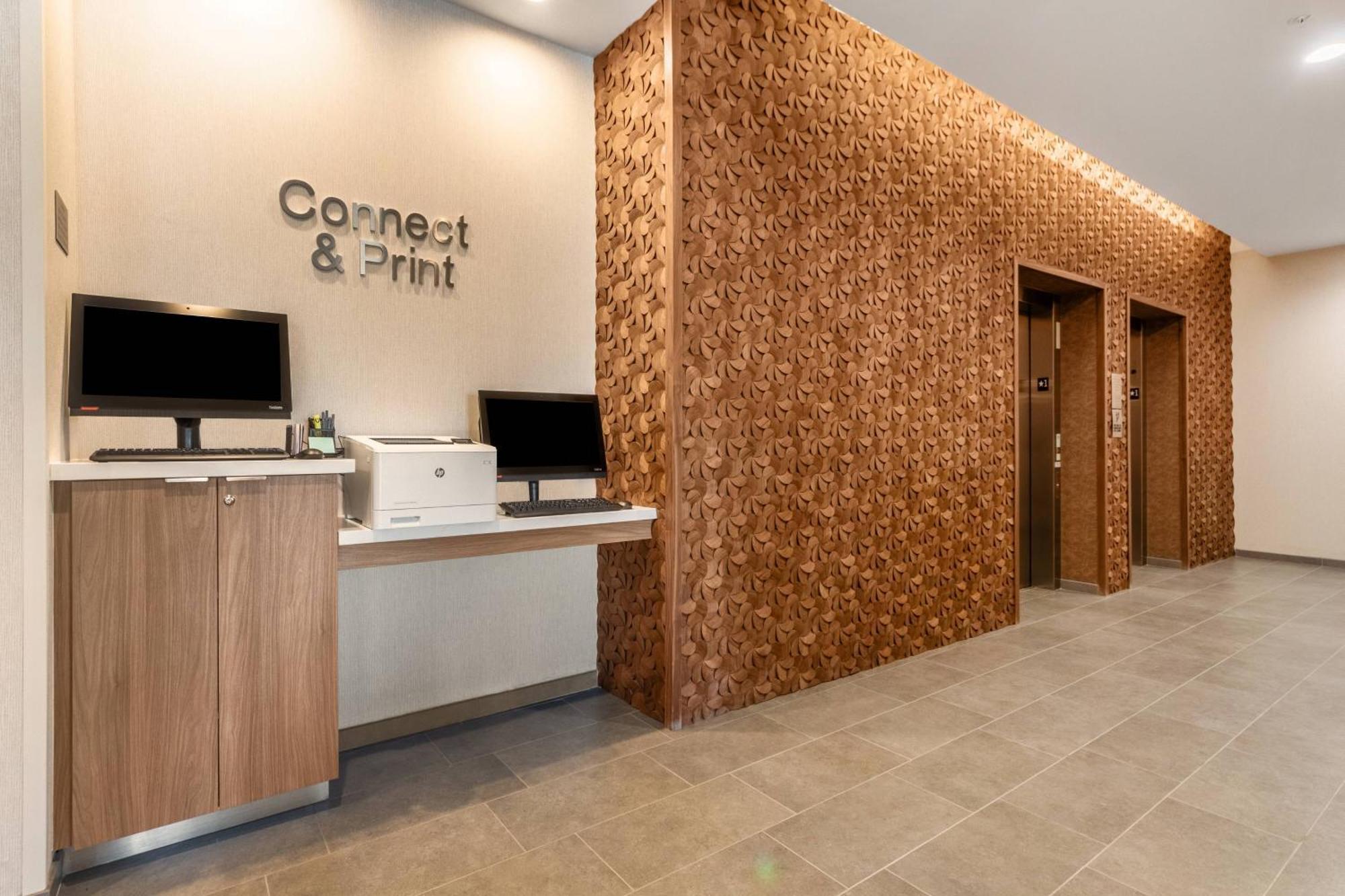 Fairfield Inn & Suites Dallas Arlington South Экстерьер фото