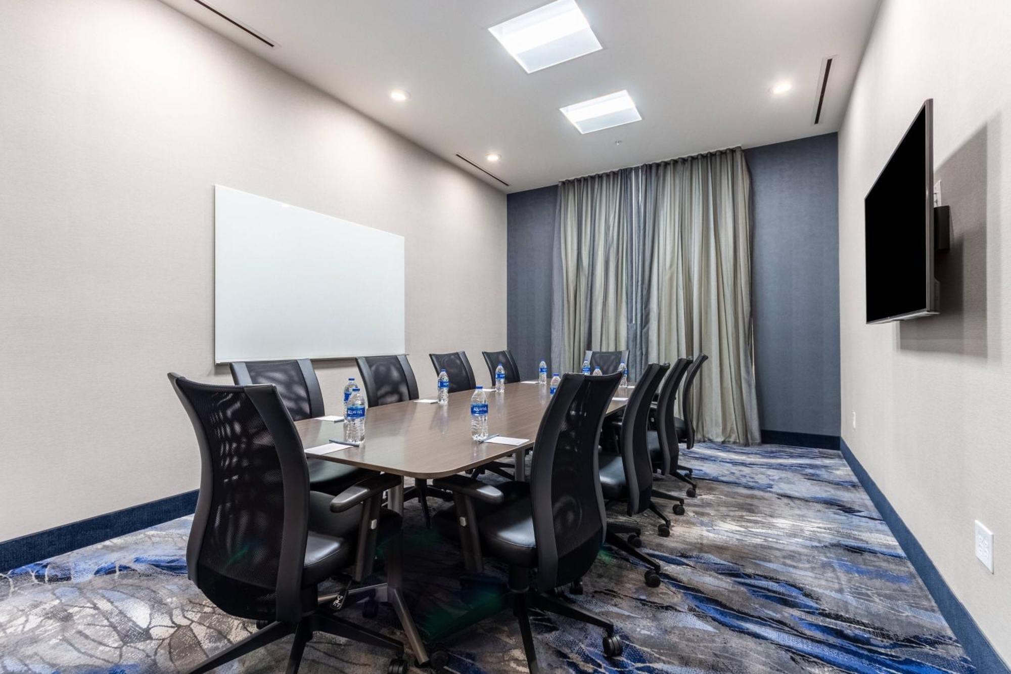 Fairfield Inn & Suites Dallas Arlington South Экстерьер фото