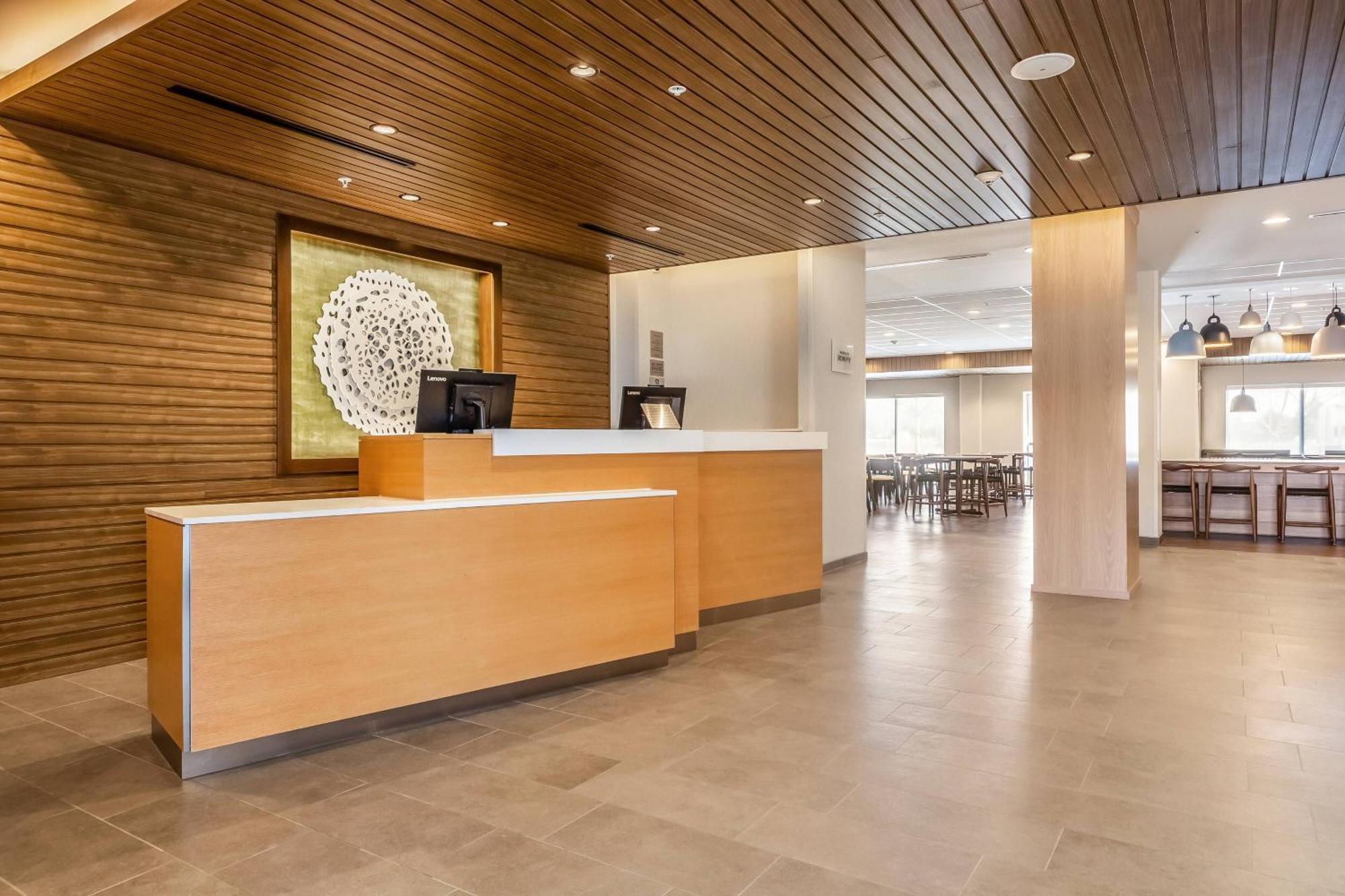 Fairfield Inn & Suites Dallas Arlington South Экстерьер фото